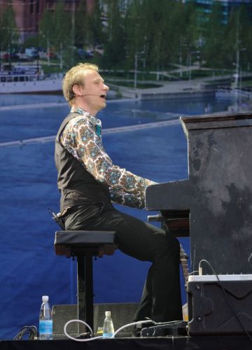 Ismo Alanko Teholla
Avainsanat: Ismo Alanko Teholla