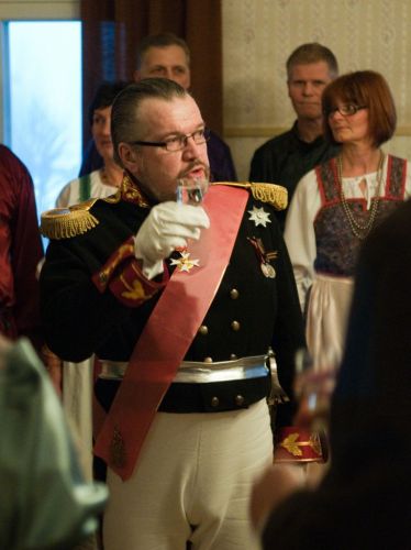 Yrjö Maunu Sprengtporten (Pekka Korhonen). 
Avainsanat: Yrjö Maunu Sprengtporten (Pekka Korhonen). 