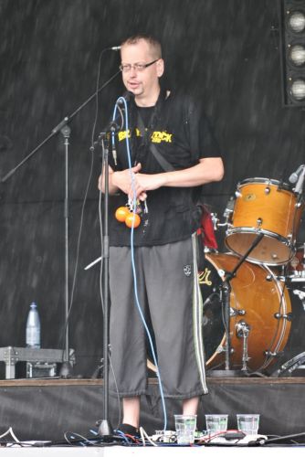 Backyardrock2011-13.jpg