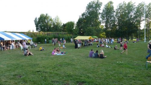 Backyardrock2011-47.jpg
