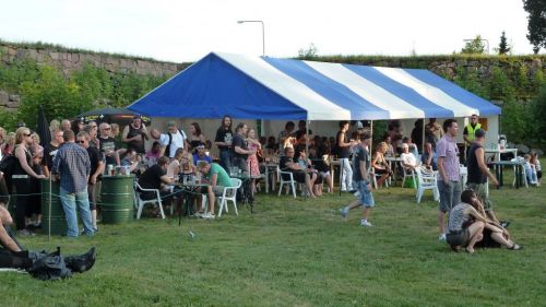 Backyardrock2011-48.jpg