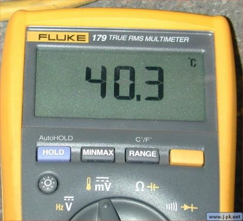 Lämpötilan mittaus pakoputken läheltä 40,3 C
[url=http://www.j-pk.net/tekniikka/generaattori/]Ruohonleikkurista 12V DC 50A aggregaatti (generaattori)[/url]
